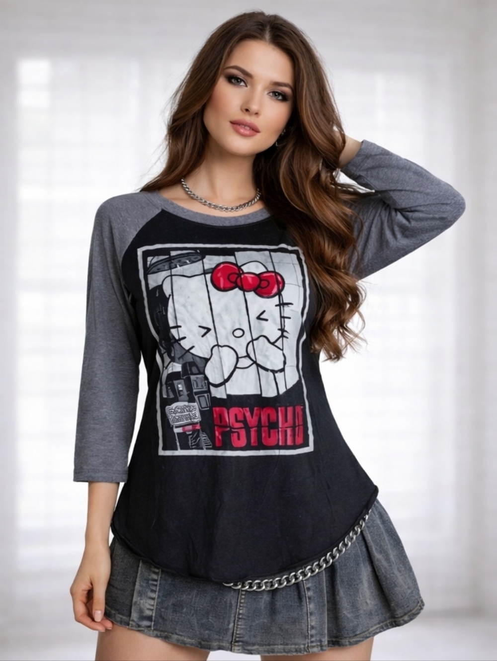 NWOT Sanrio Hello Kitty x Universal Studios Psycho Raglan Shirt Women’s Medium